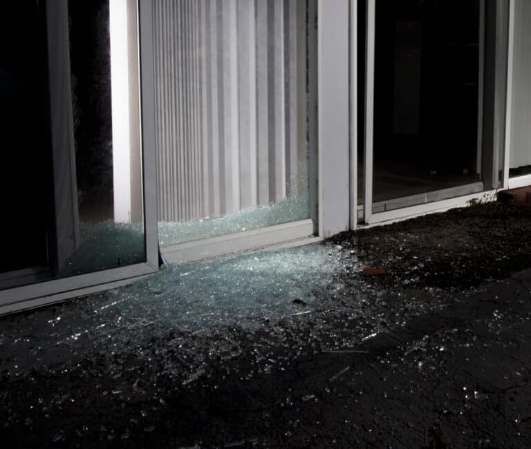 Can You Repair Broken Glass In A Sliding Door Peak Windows